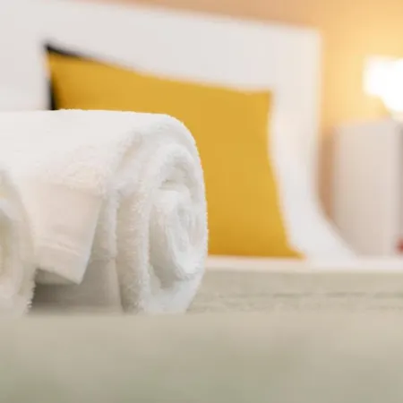 Brilla Marvelous In The Center